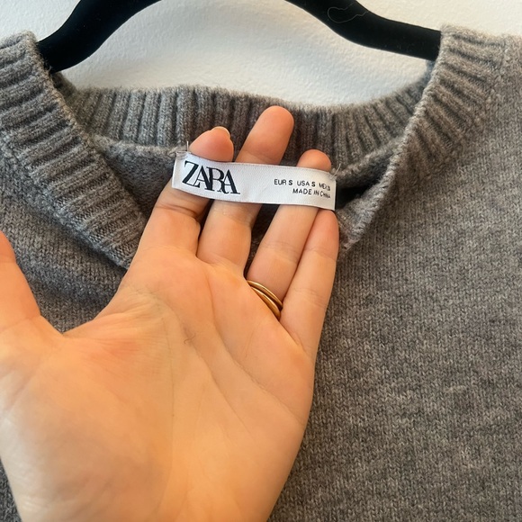 Zara knit vest - Picture 2 of 2
